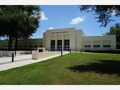 Paris Junior College Invites Community to Homecoming Activities